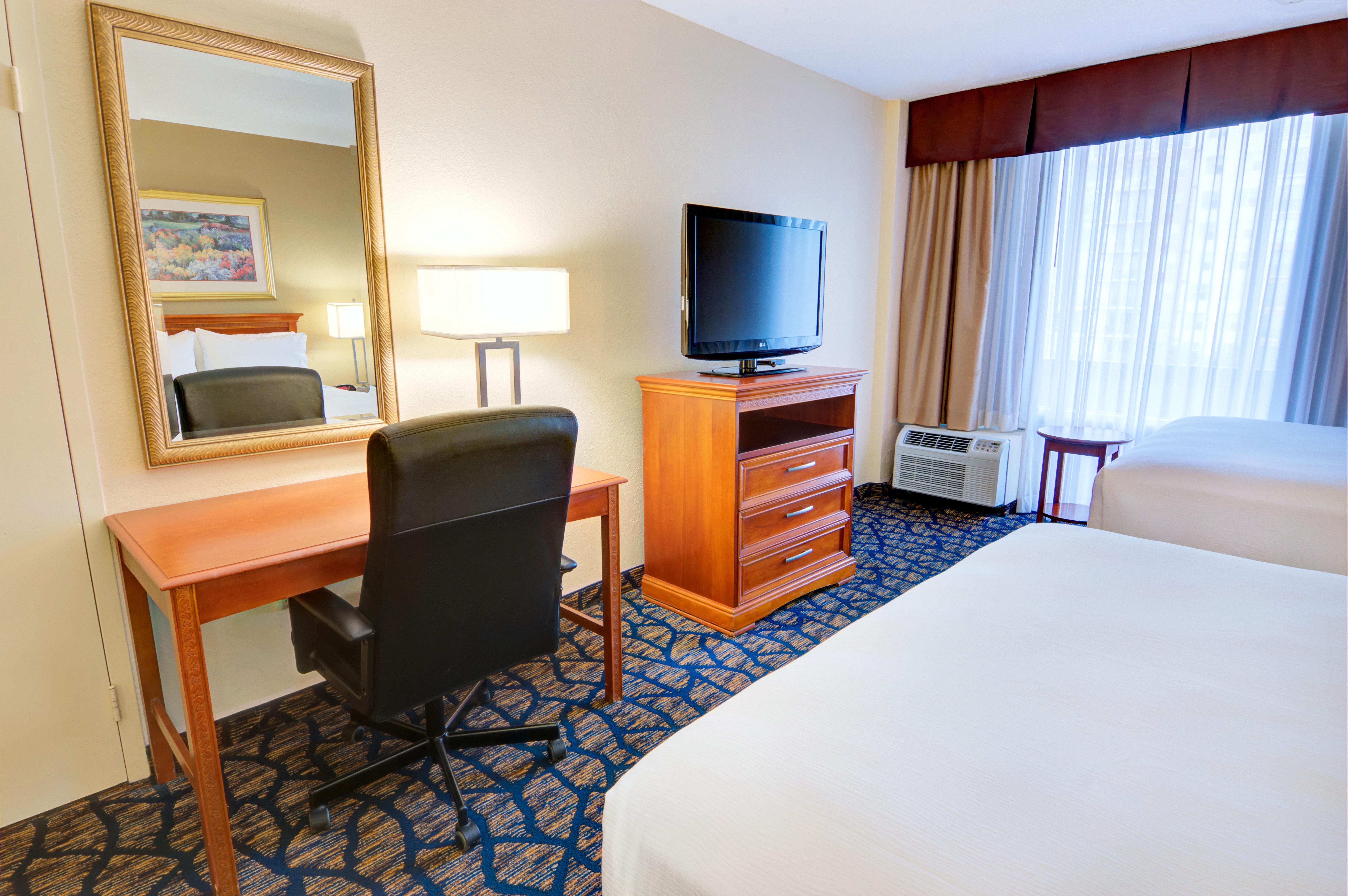 Holiday Inn Gainesville-University Center By Ihg Esterno foto