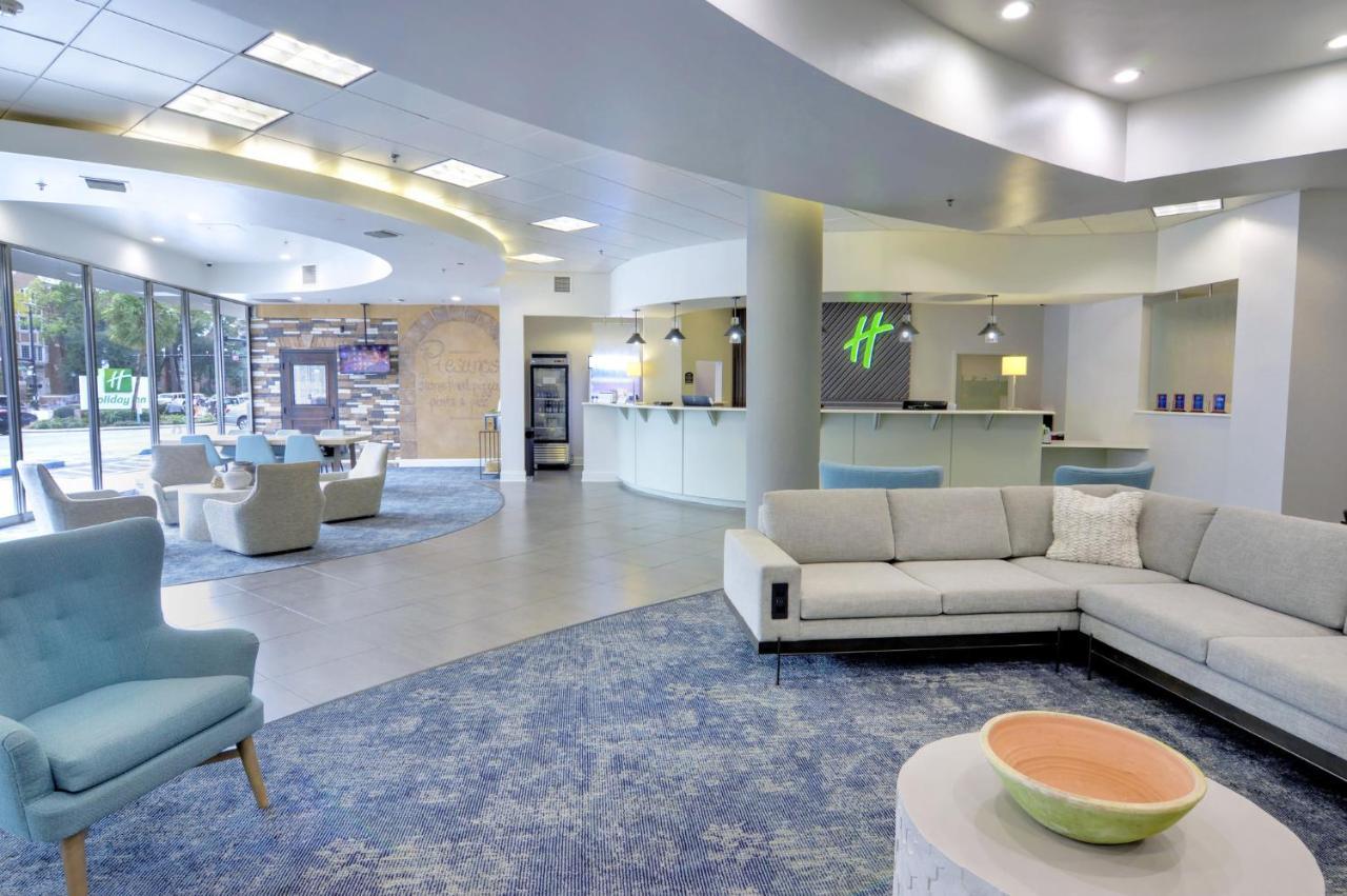 Holiday Inn Gainesville-University Center By Ihg Esterno foto