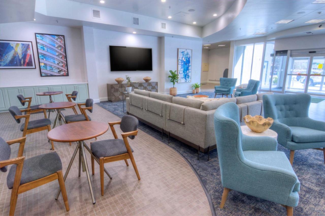 Holiday Inn Gainesville-University Center By Ihg Esterno foto