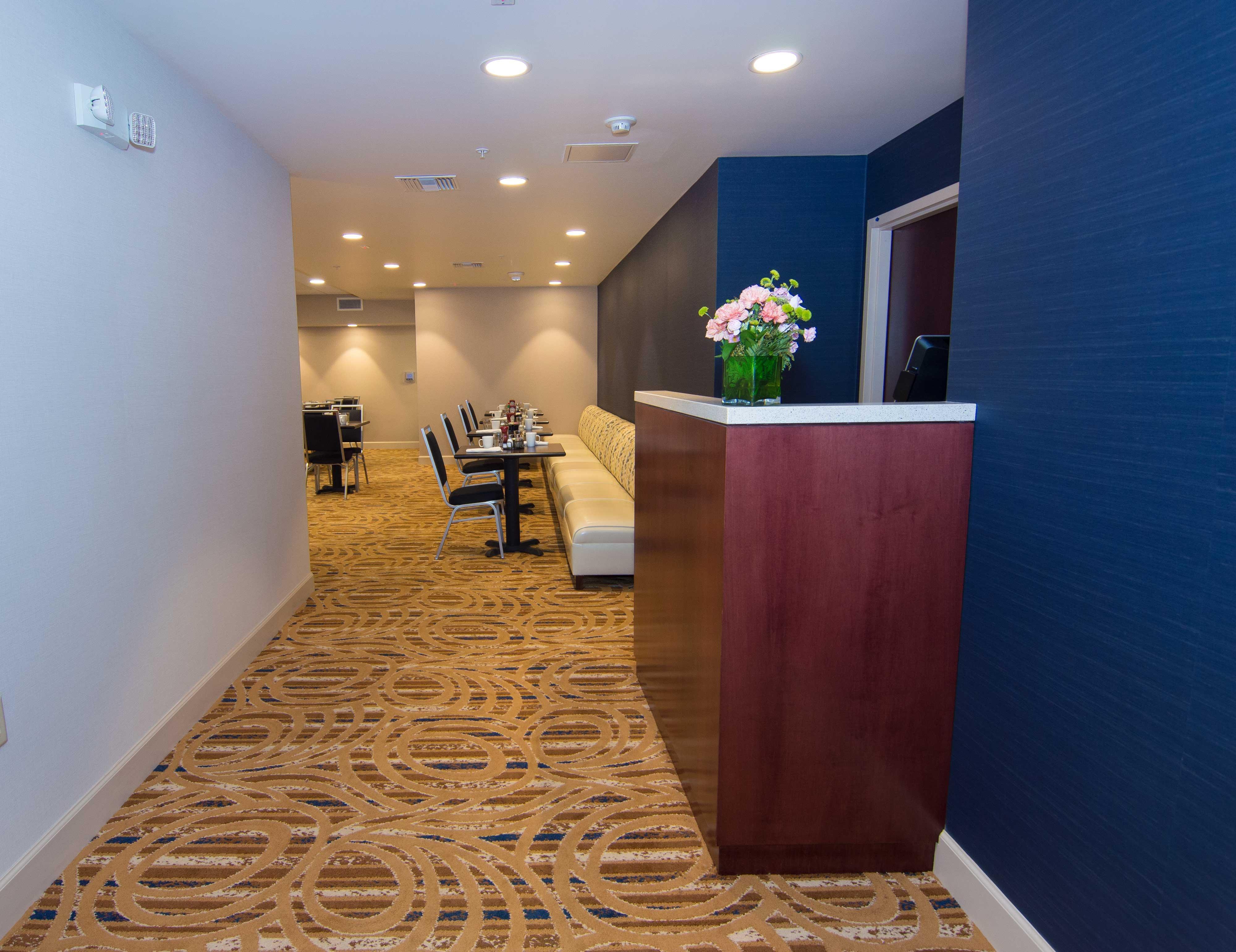 Holiday Inn Gainesville-University Center By Ihg Esterno foto