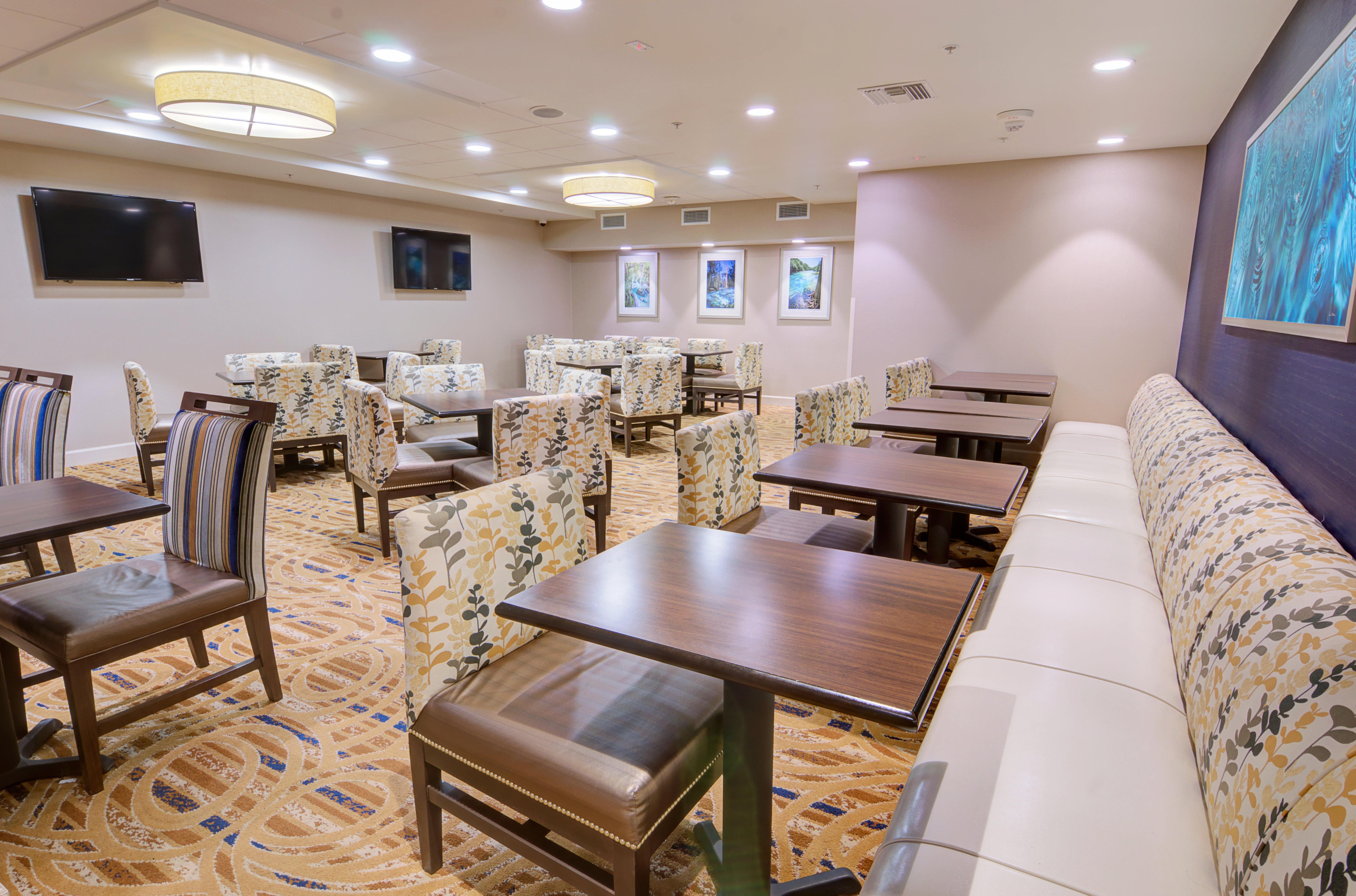 Holiday Inn Gainesville-University Center By Ihg Esterno foto