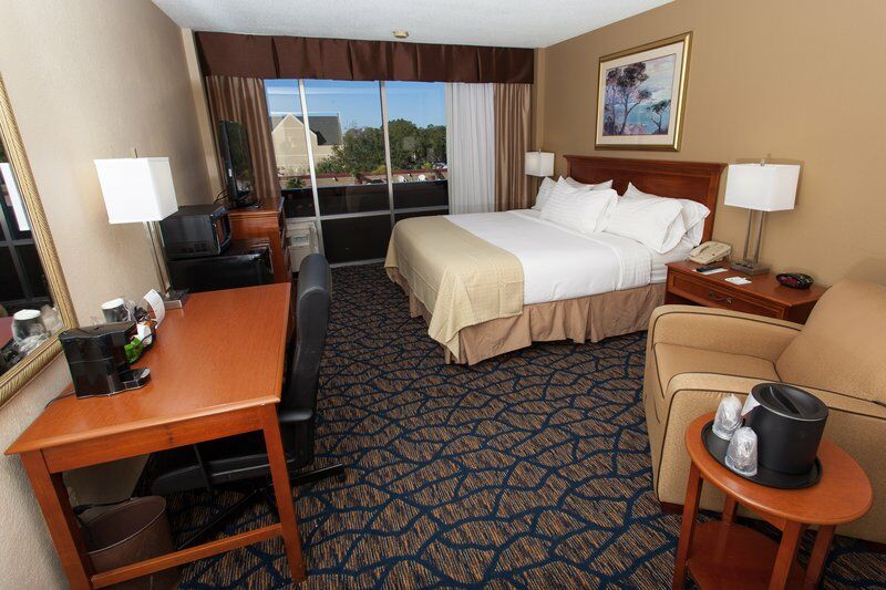 Holiday Inn Gainesville-University Center By Ihg Esterno foto