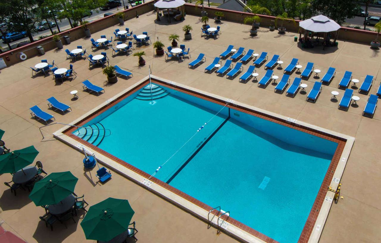 Holiday Inn Gainesville-University Center By Ihg Esterno foto